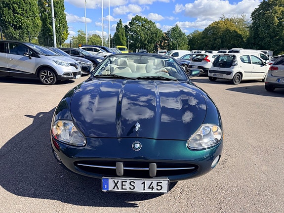 Jaguar XK 5 of 13
