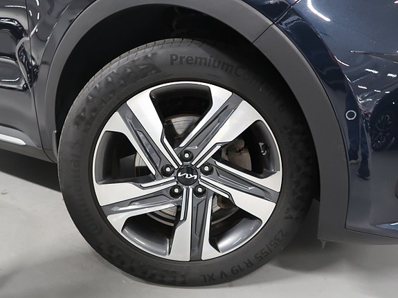 Kia Sorento 12 of 30