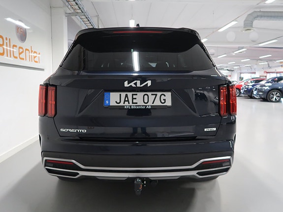Kia Sorento 7 of 30