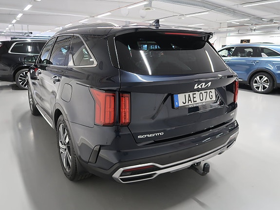 Kia Sorento 8 of 30