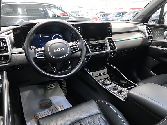 Kia Sorento 19 of 30