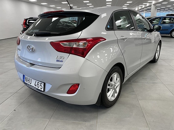 Hyundai i30 3 of 9