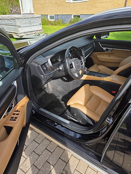 Volvo V90 Cross Country 5 of 10