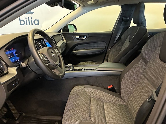 Volvo XC60 16 of 23