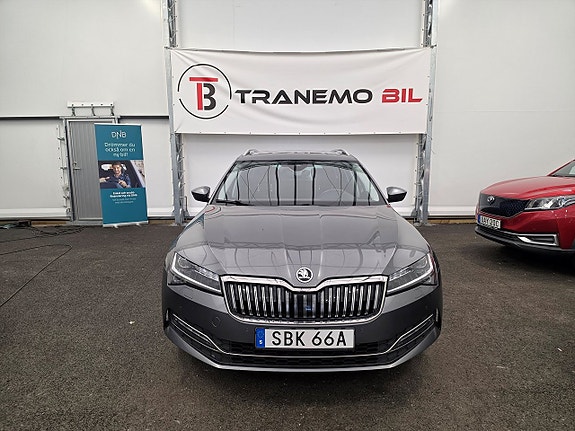 Skoda Superb 8 of 30