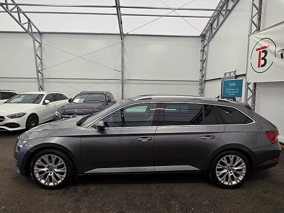 Skoda Superb 6 of 30