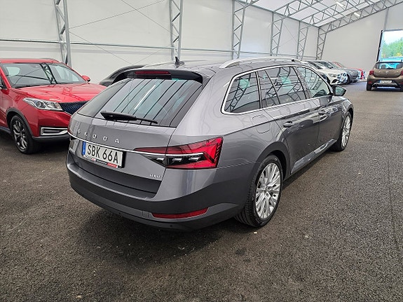 Skoda Superb 4 of 30
