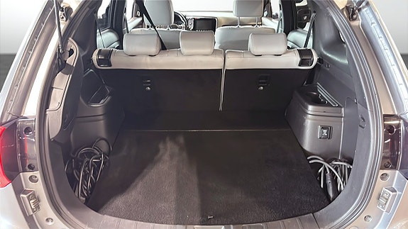 Mitsubishi Outlander 10 of 12