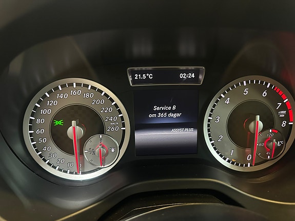 Mercedes-Benz A180 11 of 11