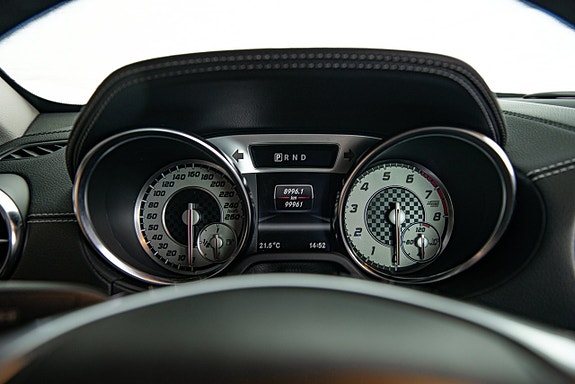 Mercedes-Benz SL500 21 of 29