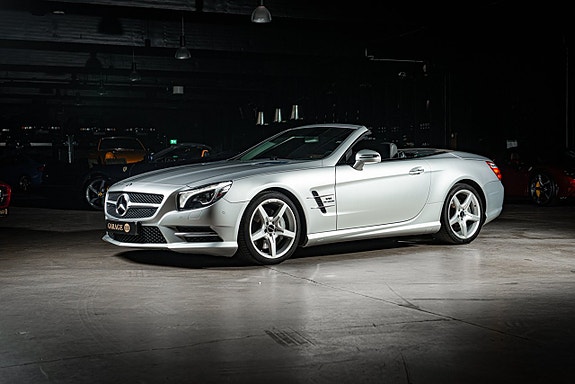 Mercedes-Benz SL500 2 of 29