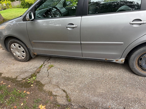 Volkswagen Polo 3 of 6