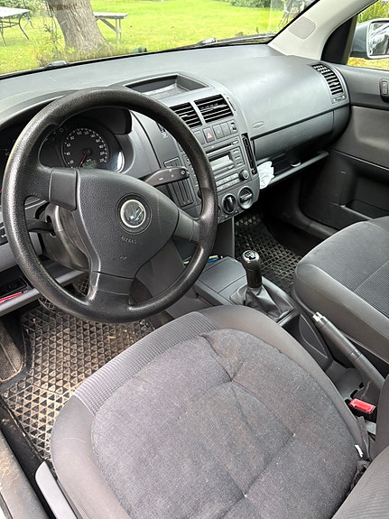 Volkswagen Polo 5 of 6