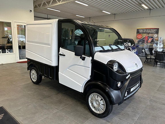 Aixam D-truck 0.5 CVT Euro 5 Blixtljus Nyskick