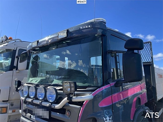 SCANIA P380 Tippbil med plogutrustning (244,000:- ex moms) 17 of 24