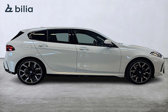 BMW 120 16 of 19