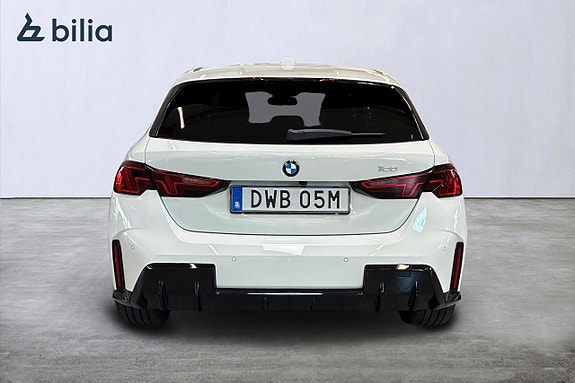 BMW 120 4 of 19