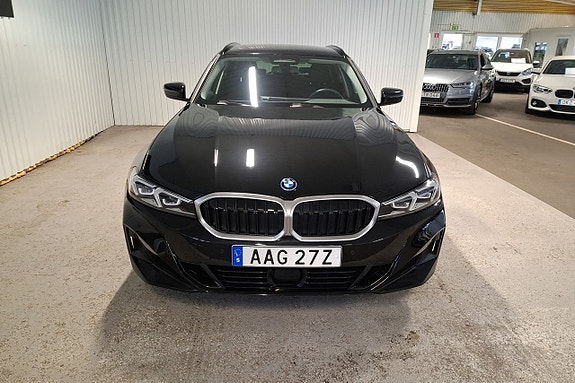 BMW 330e 2 of 17