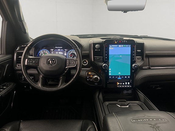 Dodge RAM 1500 24 of 30