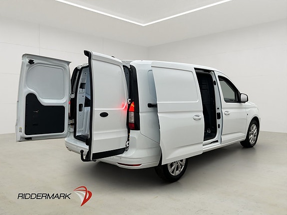 Ford Transit Connect 17 of 30