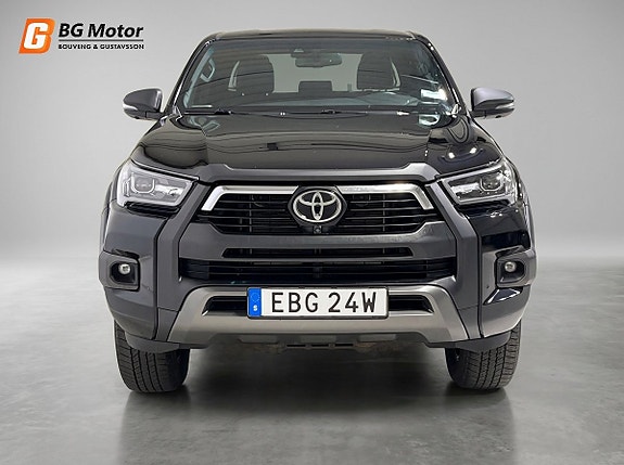 Toyota HiLux 7 of 23