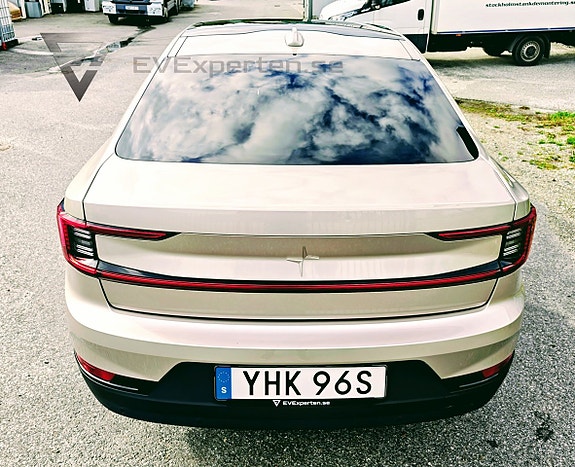 Polestar 2 8 of 26