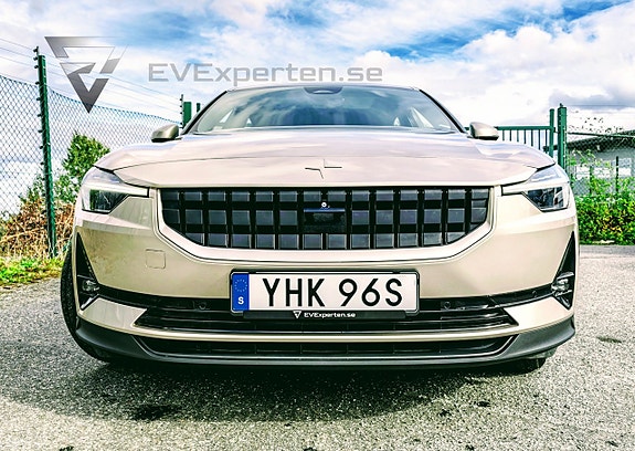 Polestar 2 6 of 26