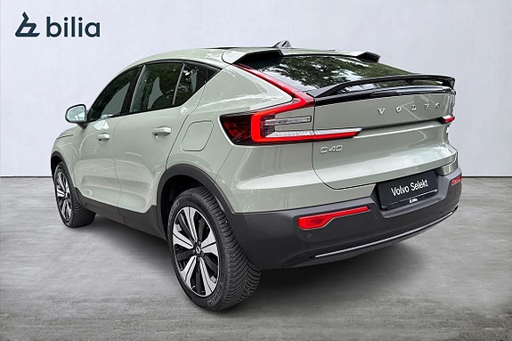 Volvo C40 2 of 22