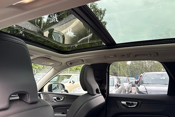 Volvo XC60 21 of 25