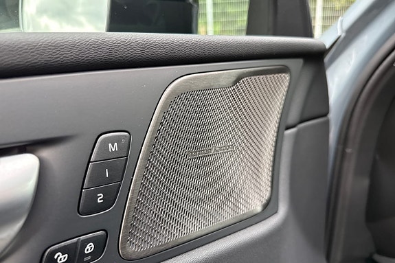 Volvo XC60 22 of 25