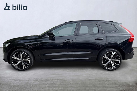 Volvo XC60 3 of 23