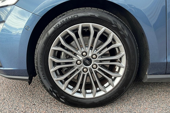 Ford Focus 10 of 27