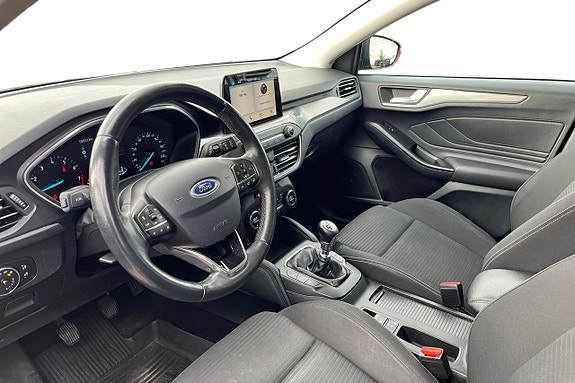 Ford Focus 12 of 27