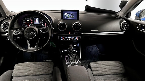 Audi A3 10 of 15