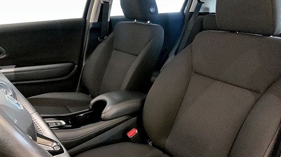 Honda HR-V 8 of 14