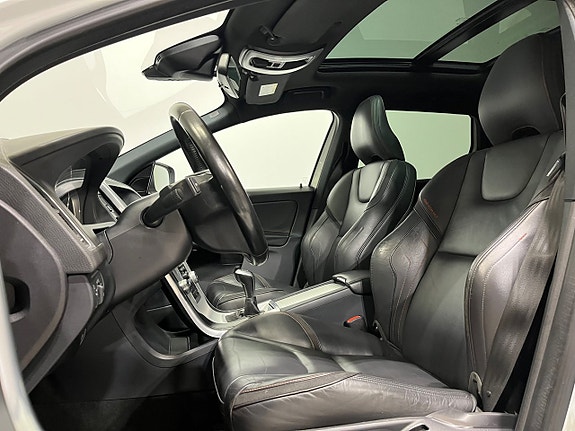 Volvo XC60 9 of 20