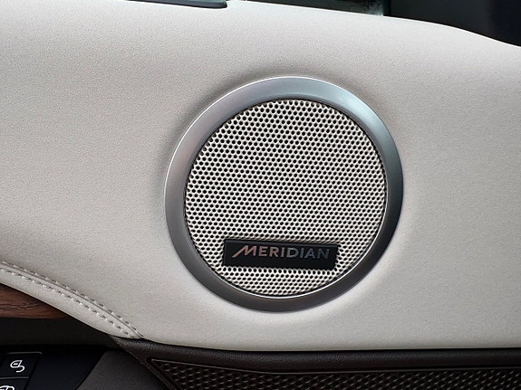 Land Rover Discovery 10 of 13