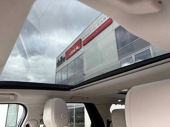 Land Rover Discovery 9 of 13