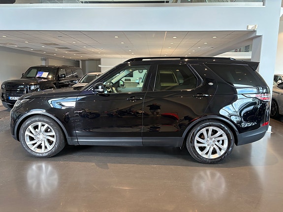 Land Rover Discovery 2 of 13