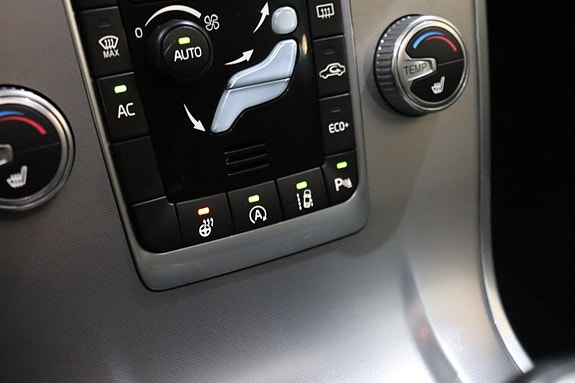 Volvo V70 26 of 30