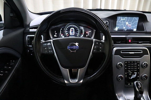 Volvo V70 19 of 30