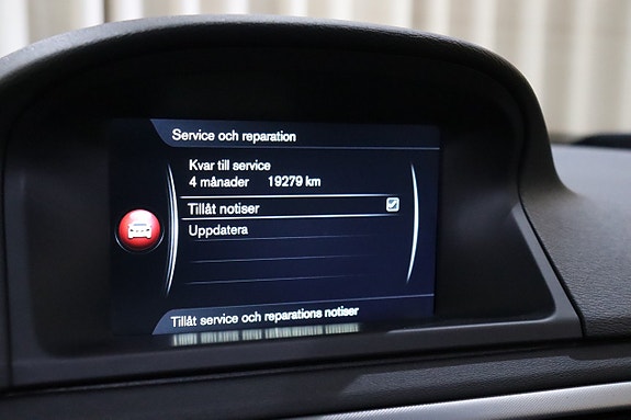 Volvo V70 24 of 30