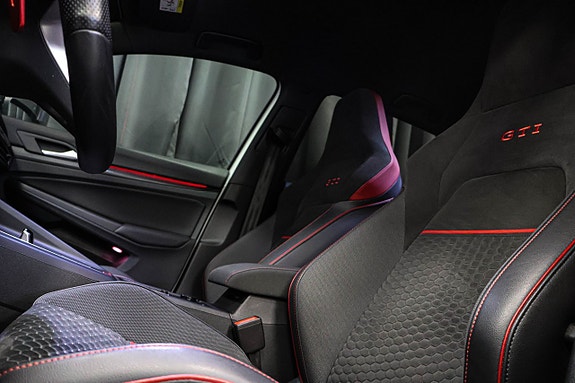 Volkswagen Golf I 16 of 30