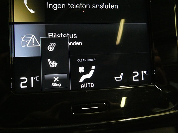 Volvo XC40 19 of 26