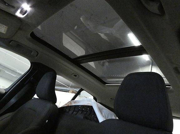 Volvo XC40 15 of 26