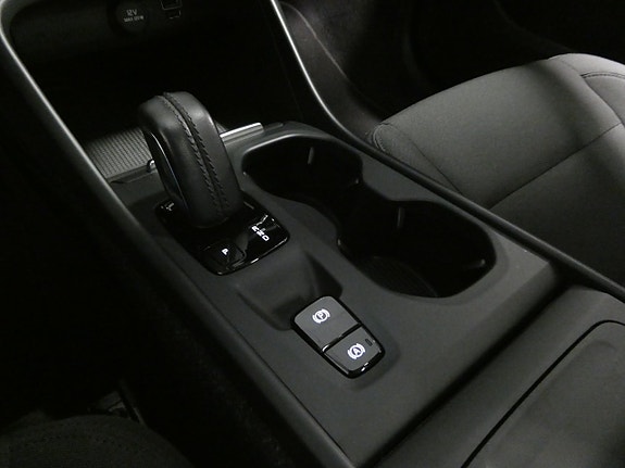 Volvo XC40 18 of 26