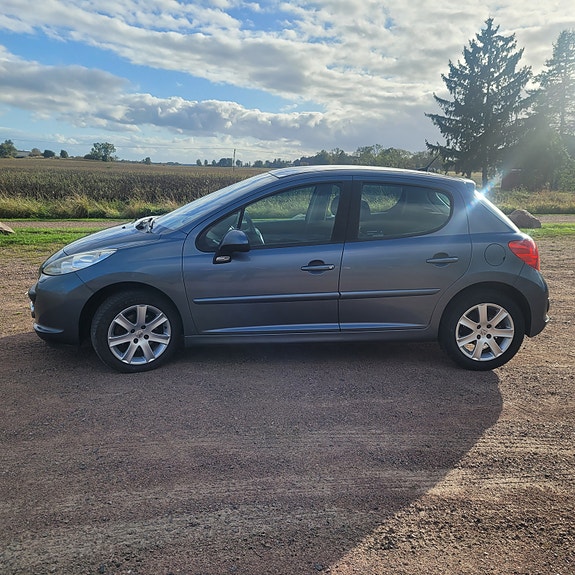 Peugeot 207 6 of 6