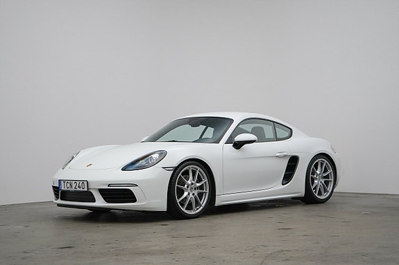 Porsche 718 Cayman 23 of 23