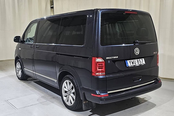 Volkswagen Multivan 5 of 15