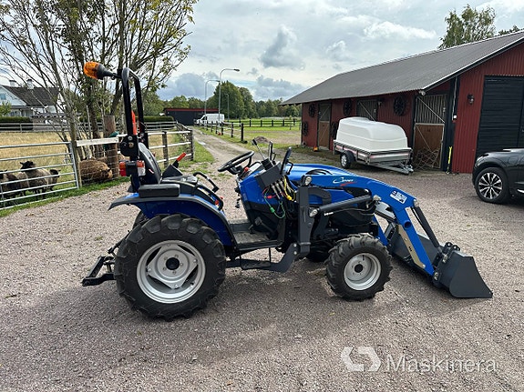 Kompakttraktor Solis 26 4WD 5 of 27